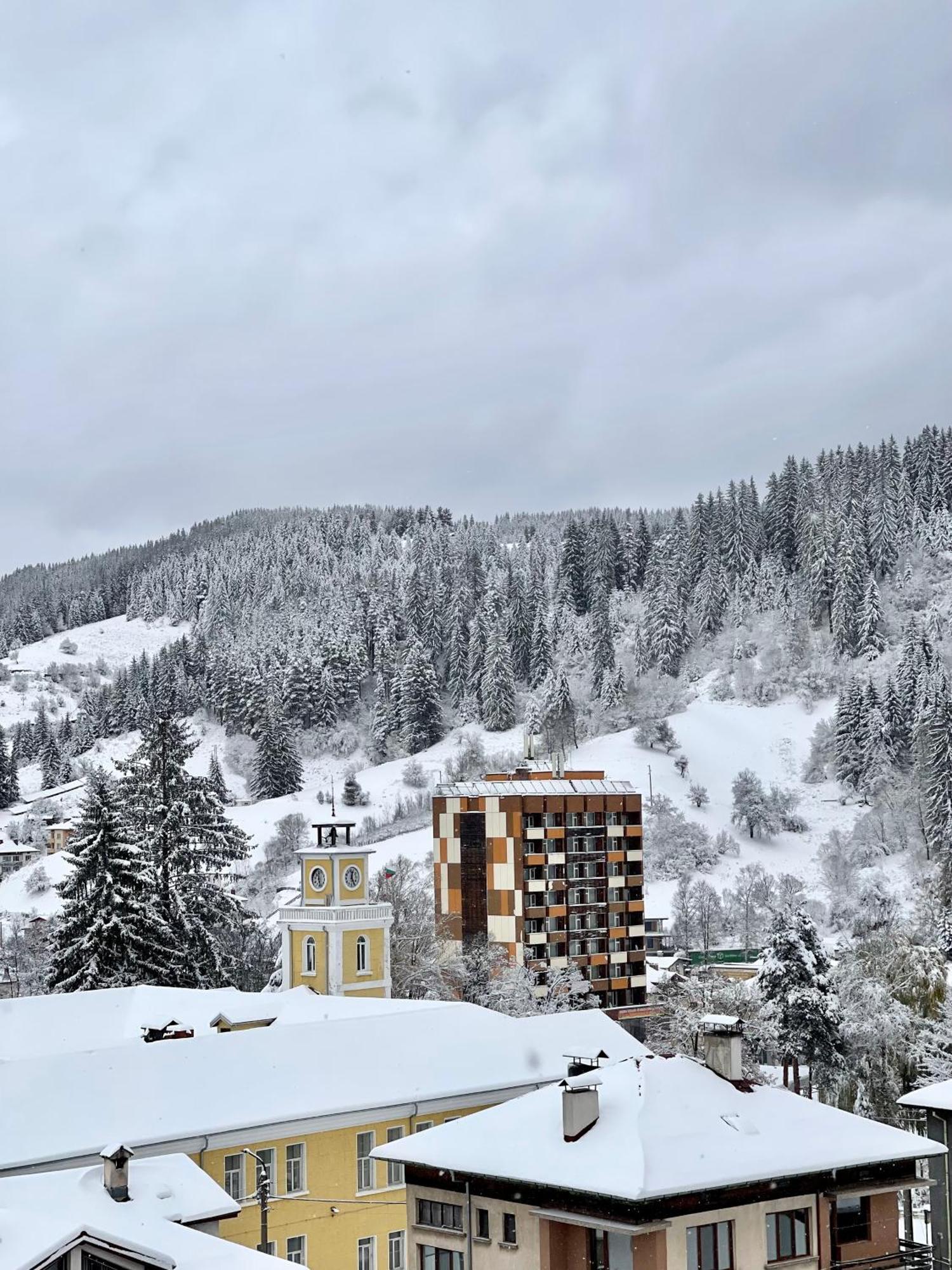 Мансарда С Фантастични Гледки И Две Спални TsTschepelare Exterior foto